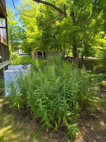 84 Orchard St, Medford, MA 02155