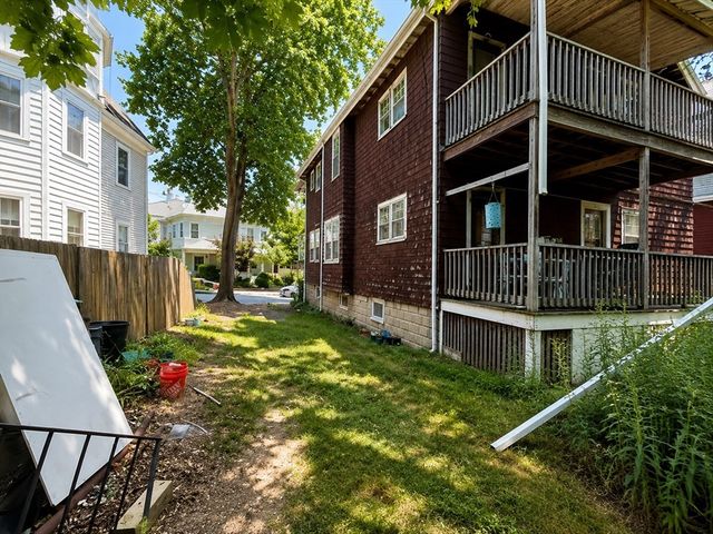 84 Orchard St, Medford, MA 02155