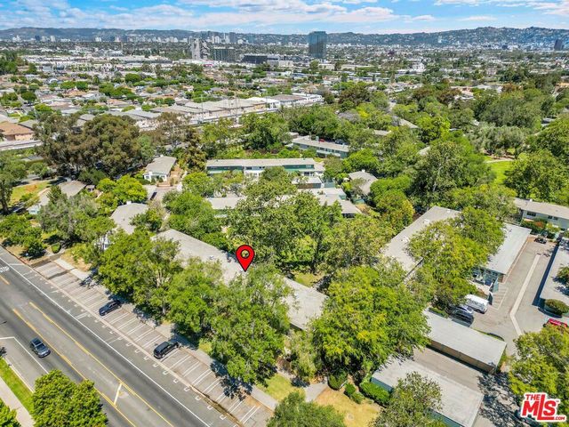 5516 Village Green, Los Angeles, CA 90016