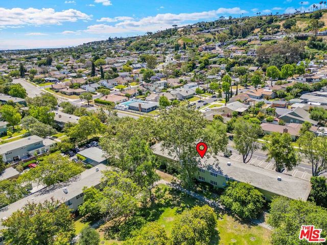5516 Village Green, Los Angeles, CA 90016
