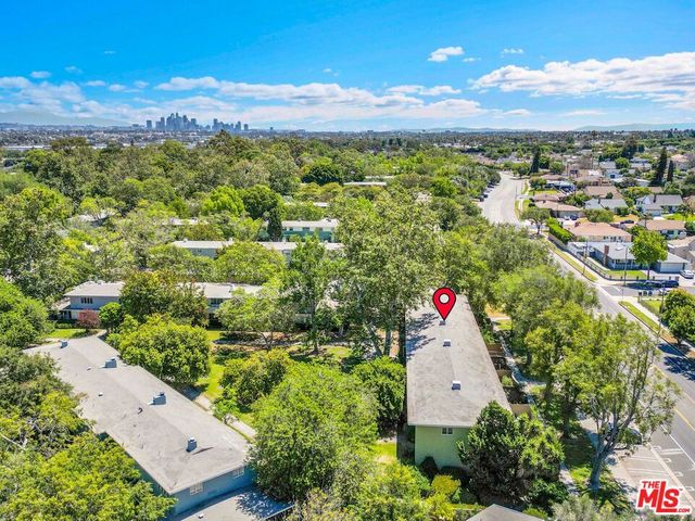 5516 Village Green, Los Angeles, CA 90016