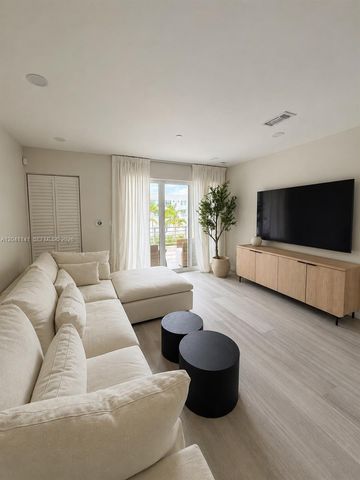 2505 NE 193rd St 4211, Miami, FL 33180