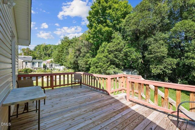 1916 Oxford Road, Henderson, NC 27536