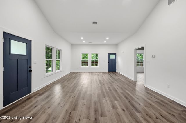 1380 Shore Acres Rd, Frankfort, KY 40601