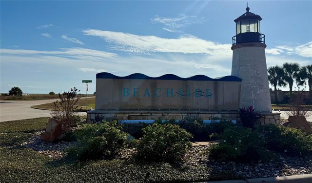 3060 Coastal Springs Loop, Palacios, TX 77465