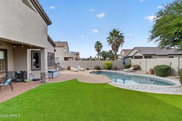 18488 W SWEET ACACIA Drive, Goodyear, AZ 85338