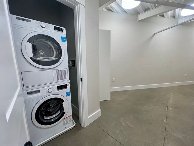 305 Webster Ave 105, Cambridge, MA 02141