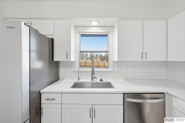 14032 Pierce Street, Omaha, NE 68144