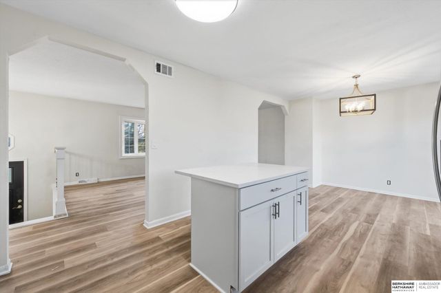 14032 Pierce Street, Omaha, NE 68144