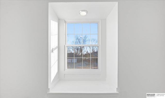 14032 Pierce Street, Omaha, NE 68144