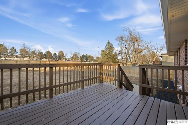 14032 Pierce Street, Omaha, NE 68144