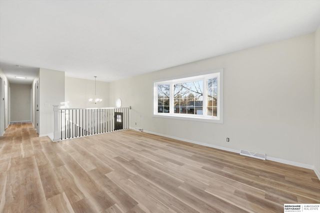 14032 Pierce Street, Omaha, NE 68144