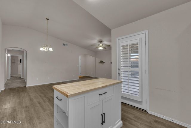 14220 DESIERTO BUENO Avenue, Horizon City, TX 79928