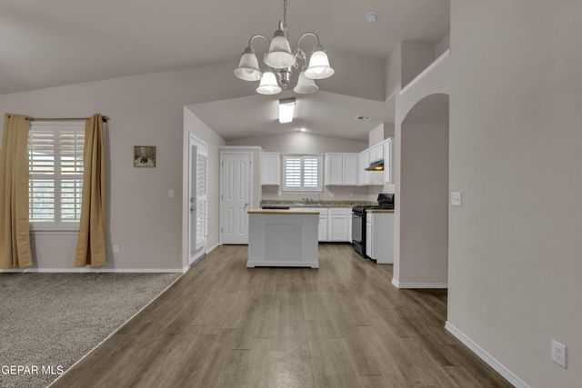 14220 DESIERTO BUENO Avenue, Horizon City, TX 79928