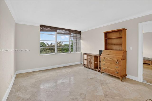 7041 Environ Blvd 327, Lauderhill, FL 33319