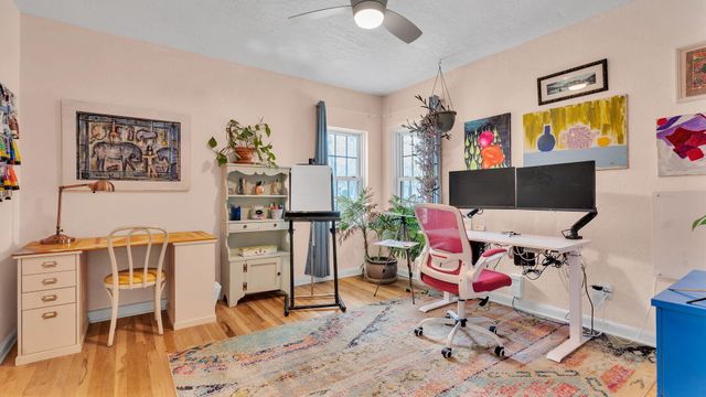 1046 McMullen Drive NW, Albuquerque, NM 87107