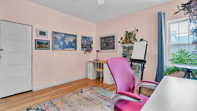 1046 McMullen Drive NW, Albuquerque, NM 87107