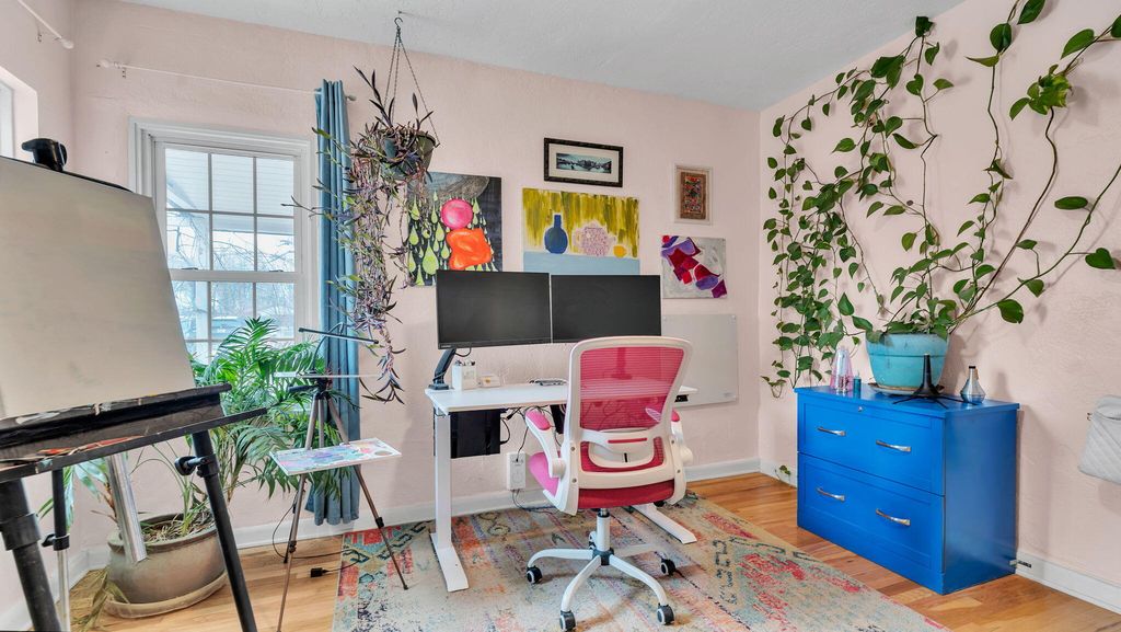 Image 23 of property listing at 1046 McMullen Drive NW, Albuquerque, NM 87107