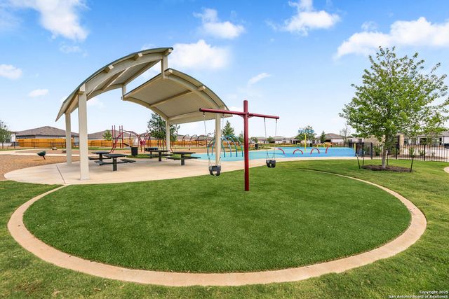 16012 Stratford Cove, Lytle, TX 78052