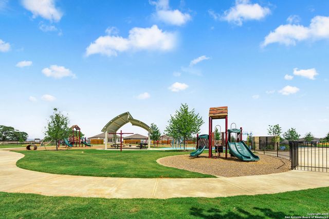 16012 Stratford Cove, Lytle, TX 78052