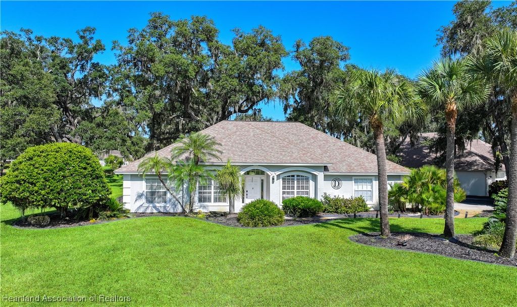 2743 Cheyenne Road, Sebring, FL 33875