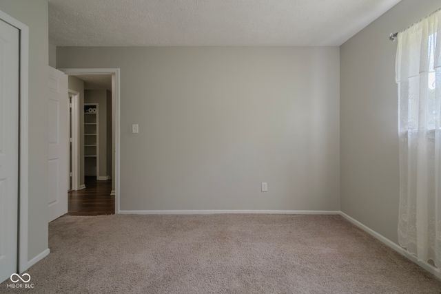 5804 Milhouse Road, Indianapolis, IN 46221