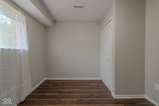 5804 Milhouse Road, Indianapolis, IN 46221