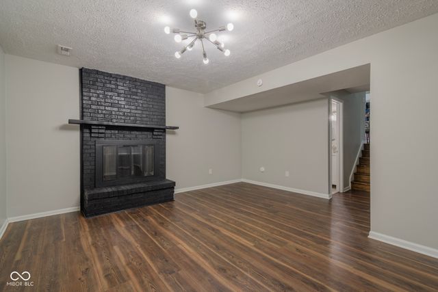 5804 Milhouse Road, Indianapolis, IN 46221
