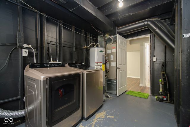 5804 Milhouse Road, Indianapolis, IN 46221