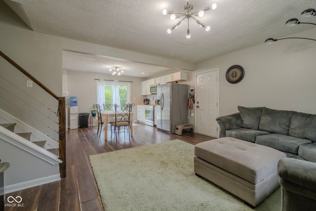 5804 Milhouse Road, Indianapolis, IN 46221