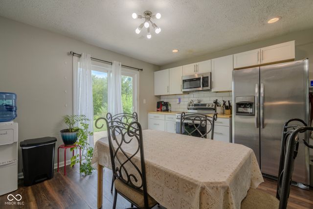 5804 Milhouse Road, Indianapolis, IN 46221