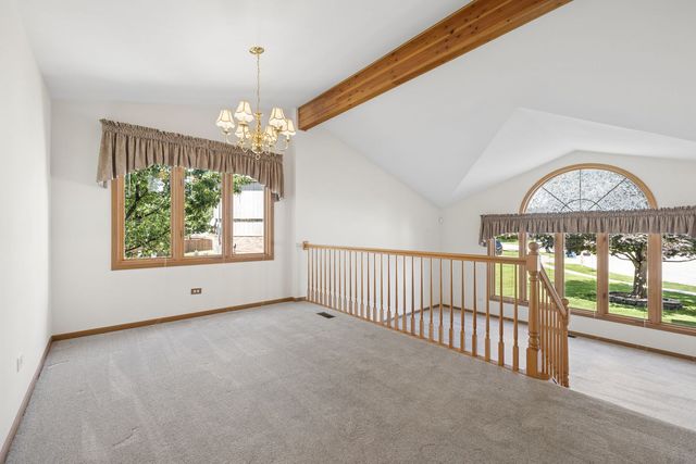 611 Flanagan Drive, Minooka, IL 60447