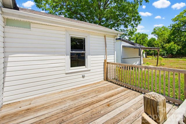 1627 Warren Avenue, Gastonia, NC 28054
