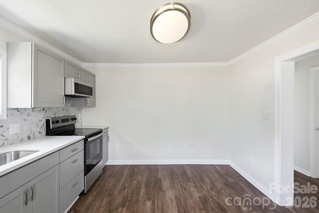1627 Warren Avenue, Gastonia, NC 28054
