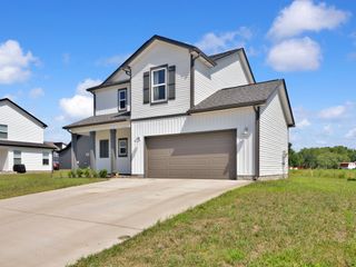 509 Herman Dr, Clarksville, TN 37042