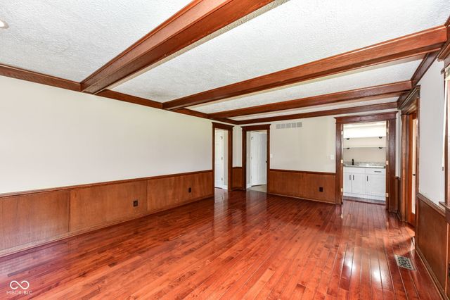 726 Ironwood Drive, Carmel, IN 46033