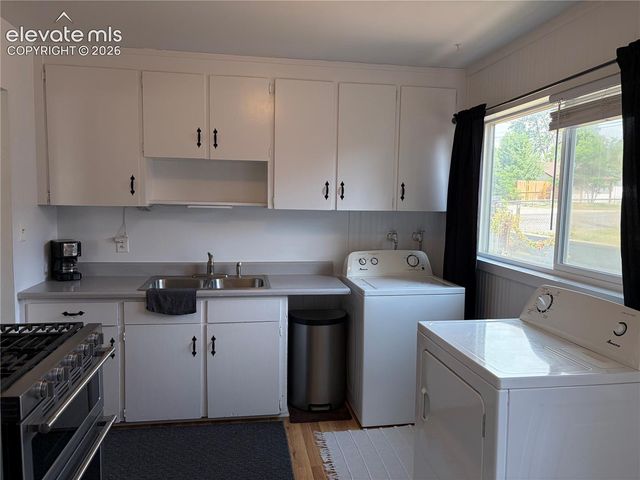 2581 E San Miguel Street, Colorado Springs, CO 80909