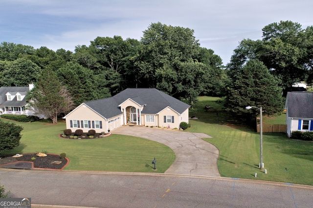 4010 Churchill Downs Drive, Gainesville, GA 30507