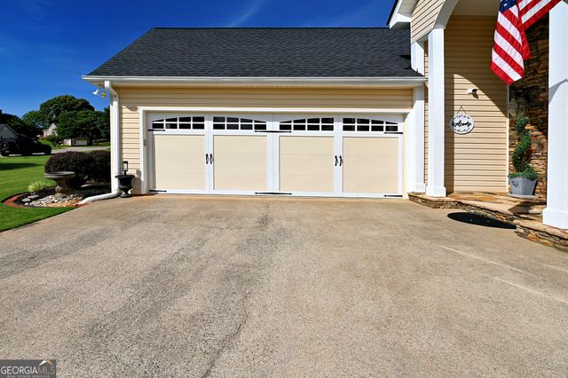 4010 Churchill Downs Drive, Gainesville, GA 30507