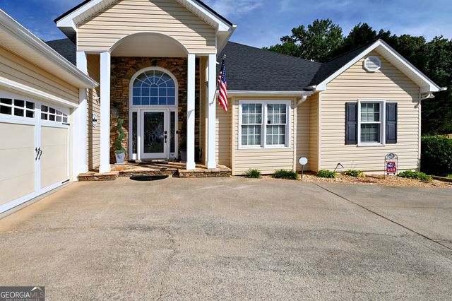 4010 Churchill Downs Drive, Gainesville, GA 30507