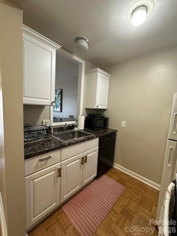 1323 Queens Road 313, Charlotte, NC 28207