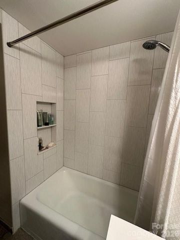 1323 Queens Road 313, Charlotte, NC 28207