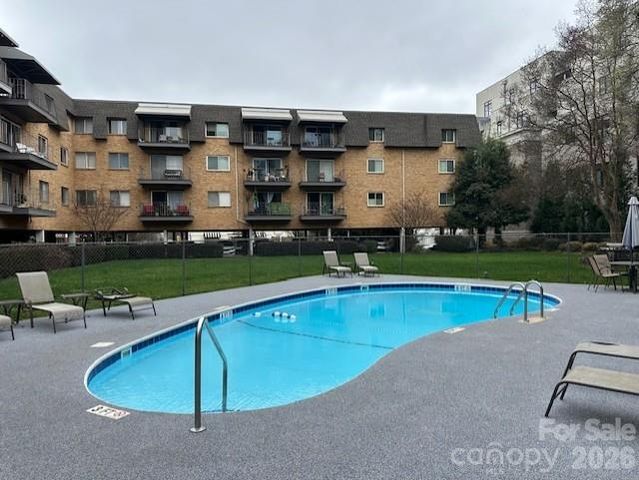 1323 Queens Road 313, Charlotte, NC 28207