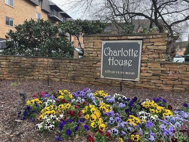 1323 Queens Road 313, Charlotte, NC 28207