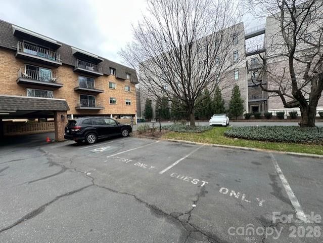 1323 Queens Road 313, Charlotte, NC 28207