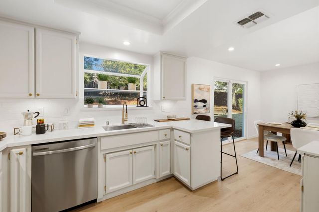 6104 Rita Lou Way, Citrus Heights, CA 95610