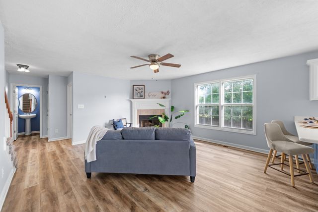 3368 Heatherwood Trce, Clarksville, TN 37040