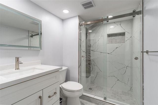 9523 S Hollybrook Lake Drive 102, Pembroke Pines, FL 33025