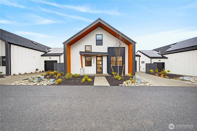 3908 Crosswinds Court, Anacortes, WA 98221