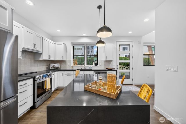 3908 Crosswinds Court, Anacortes, WA 98221